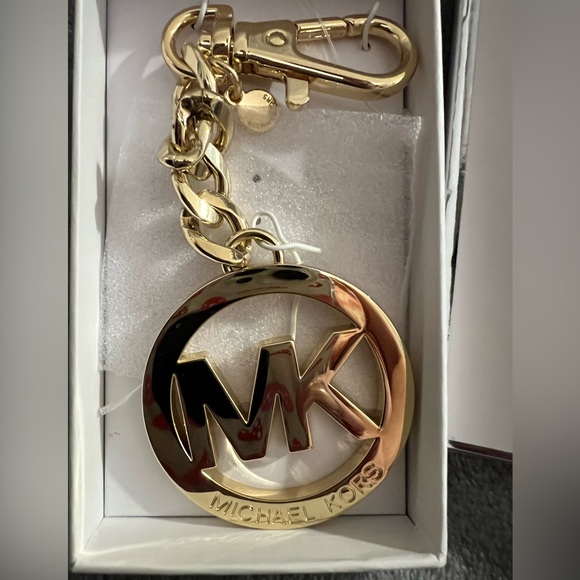 NWT Michael Kors Bag Charm - Picture 2 of 3